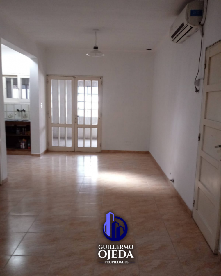 Casa en venta San Genaro de cuatro habitaciones Zona Oeste