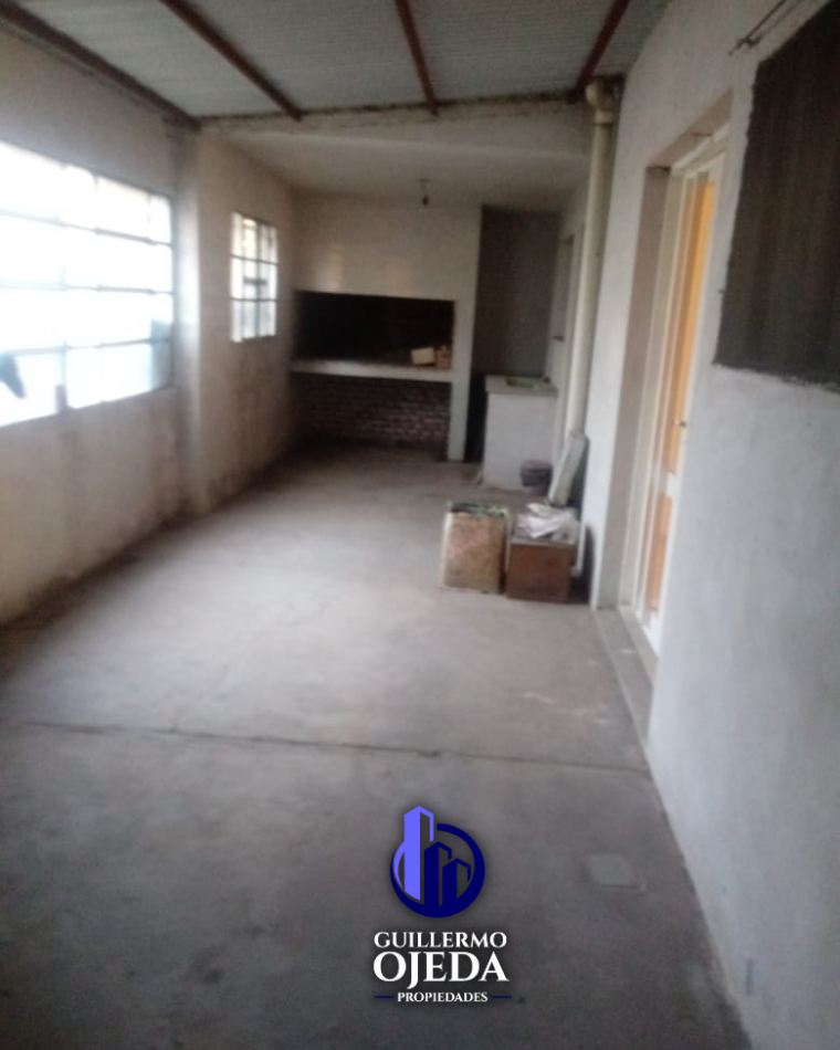 Casa en venta San Genaro de cuatro habitaciones Zona Oeste