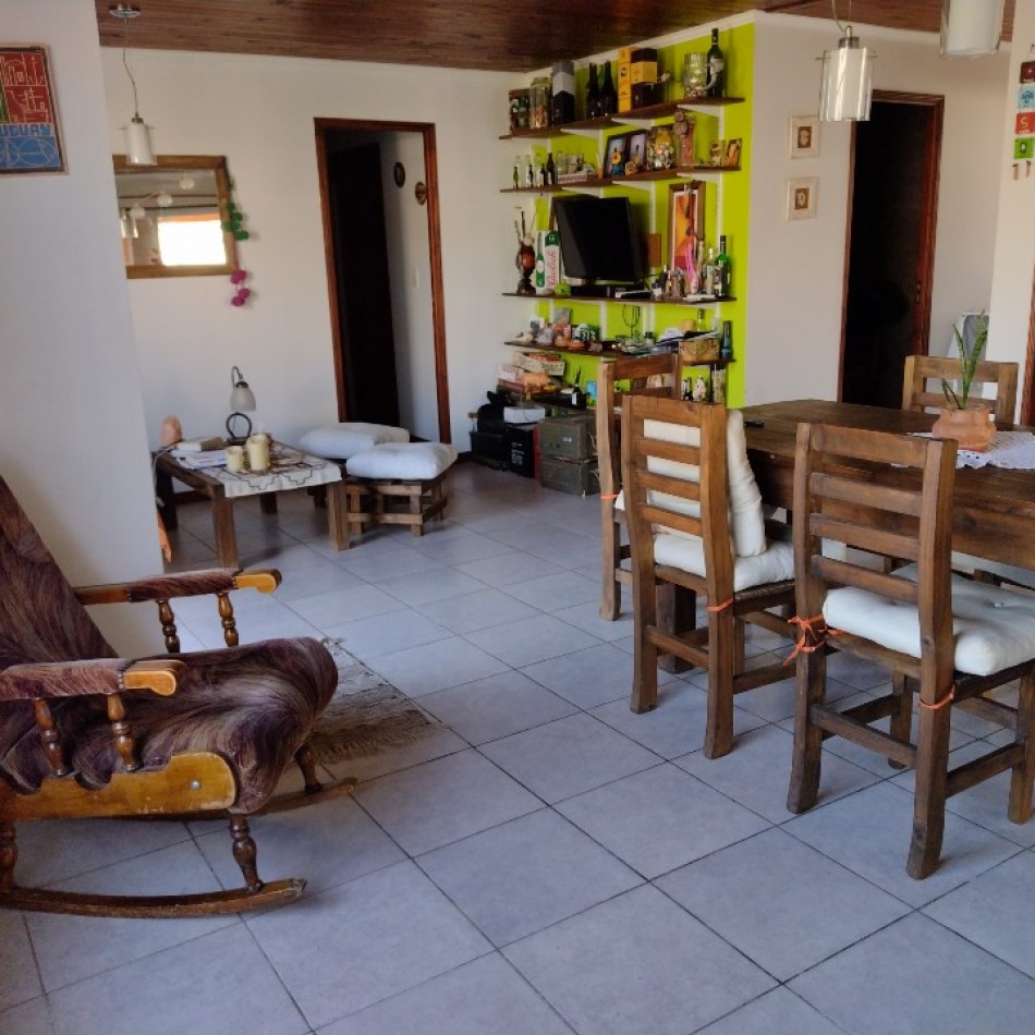 Casa de tres dormitorios Totoras