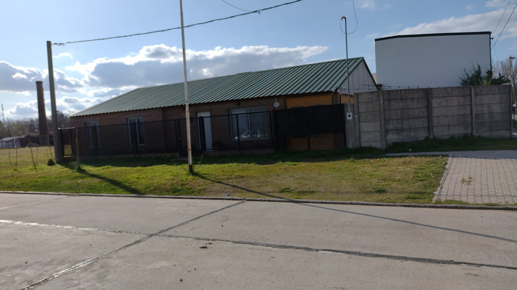 Casa de tres dormitorios Totoras