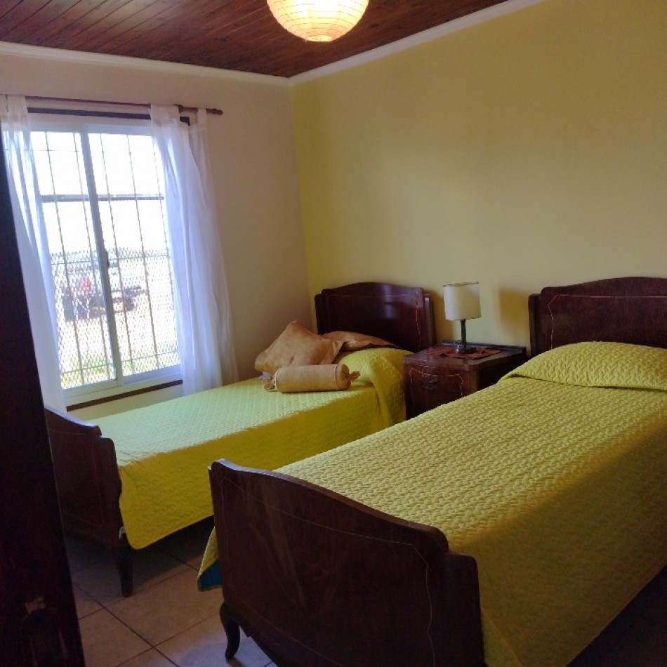 Casa de tres dormitorios Totoras