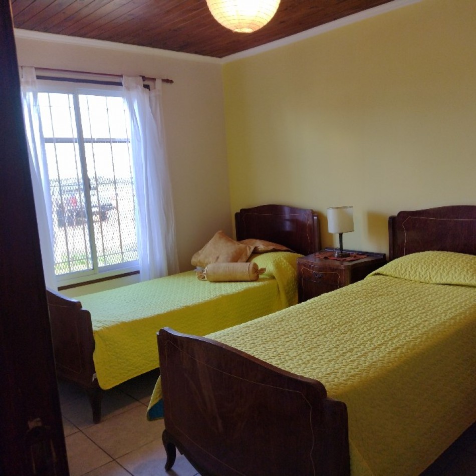 Casa de tres dormitorios Totoras