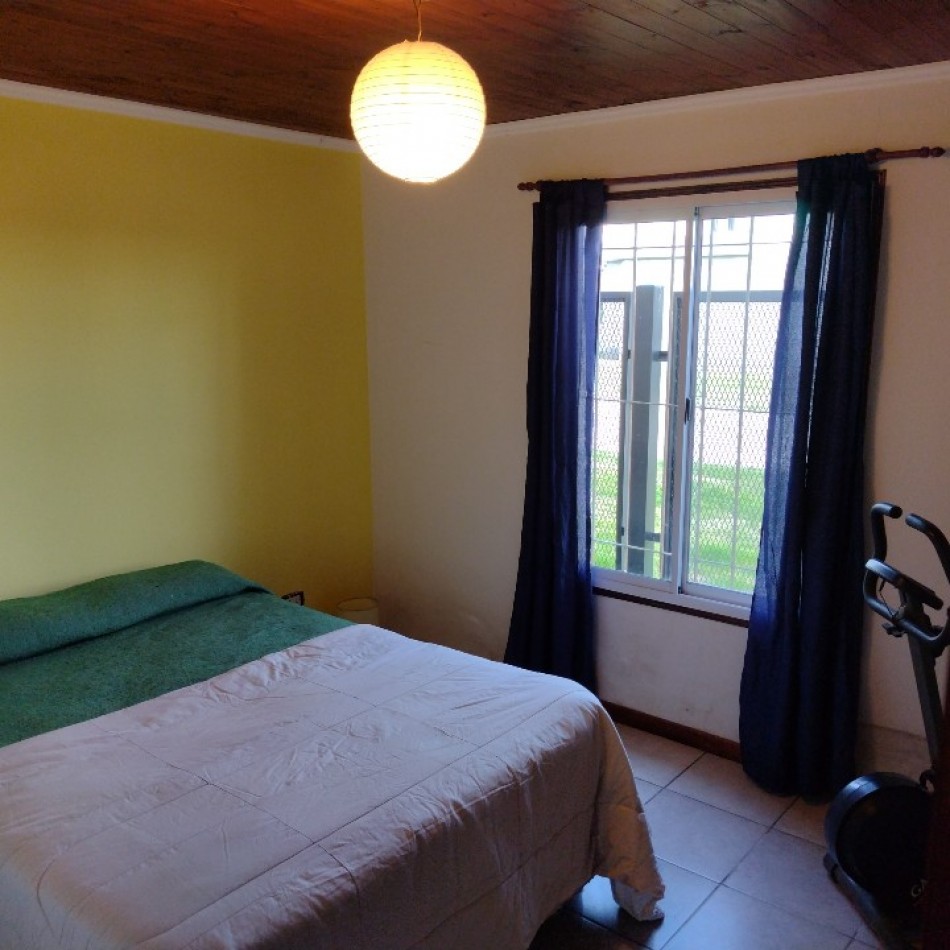 Casa de tres dormitorios Totoras