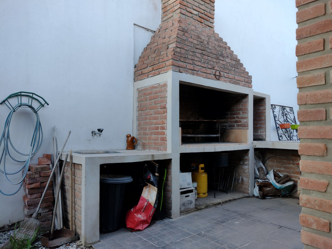 Casa de tres dormitorios Totoras