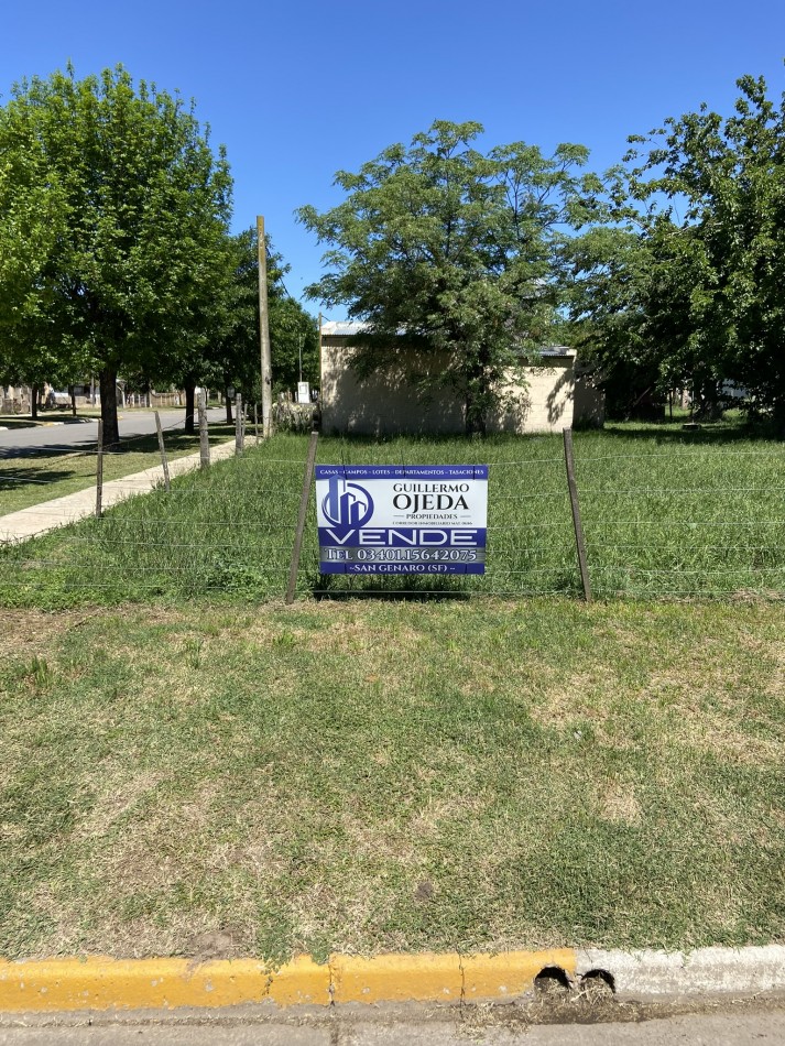 CLASON Terreno en venta - Calle Los Leones y Cordoba