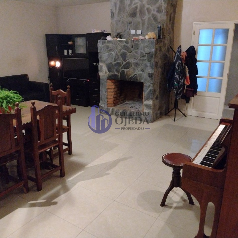 Casa en Venta de Cuatro Dormitorios