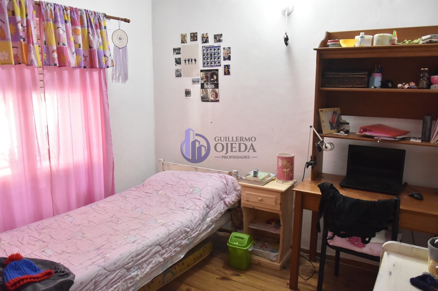 Propiedad en Venta de TRES plantas en BarrioSan Martin Rosario.