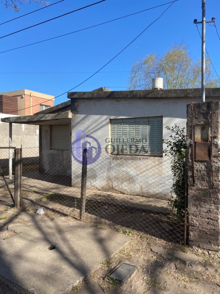 Casa con departamento En Venta San Genaro Zona Oeste