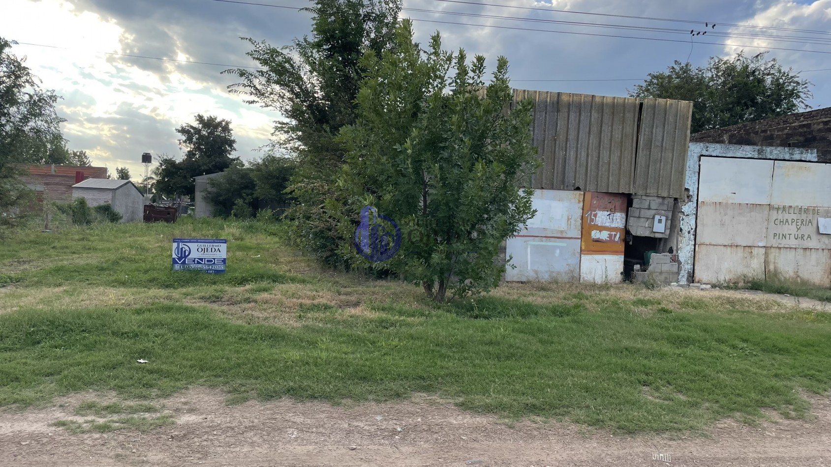 Lote de Terreno con Galpon