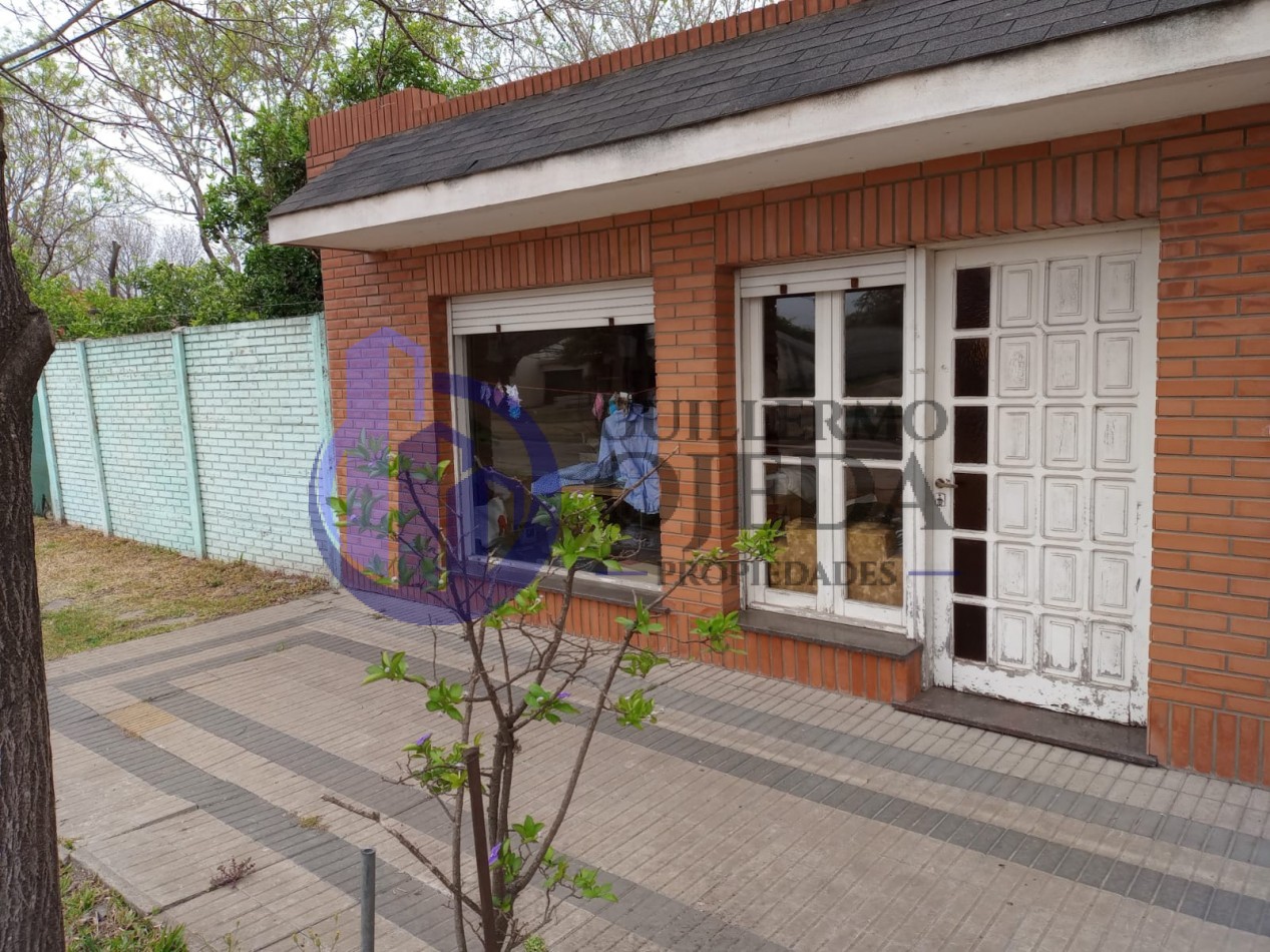 Casa con local Comercial en Casilda
