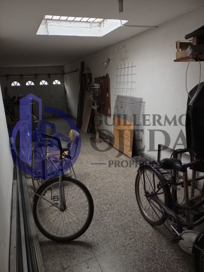 Casa con local Comercial en Casilda