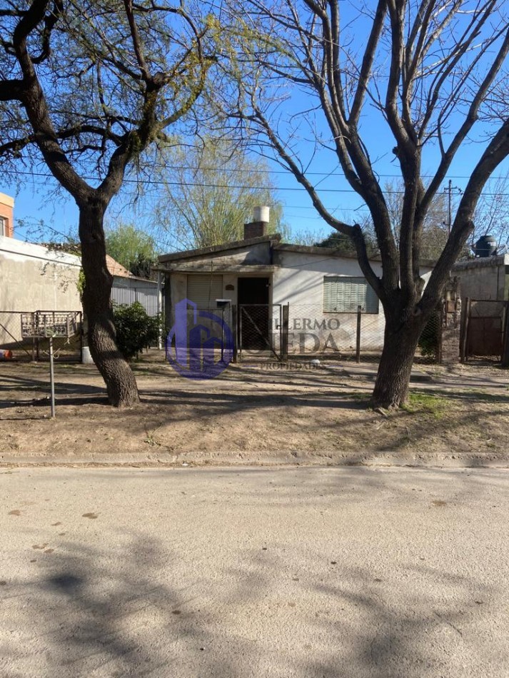 Casa con departamento En Venta San Genaro Zona Oeste