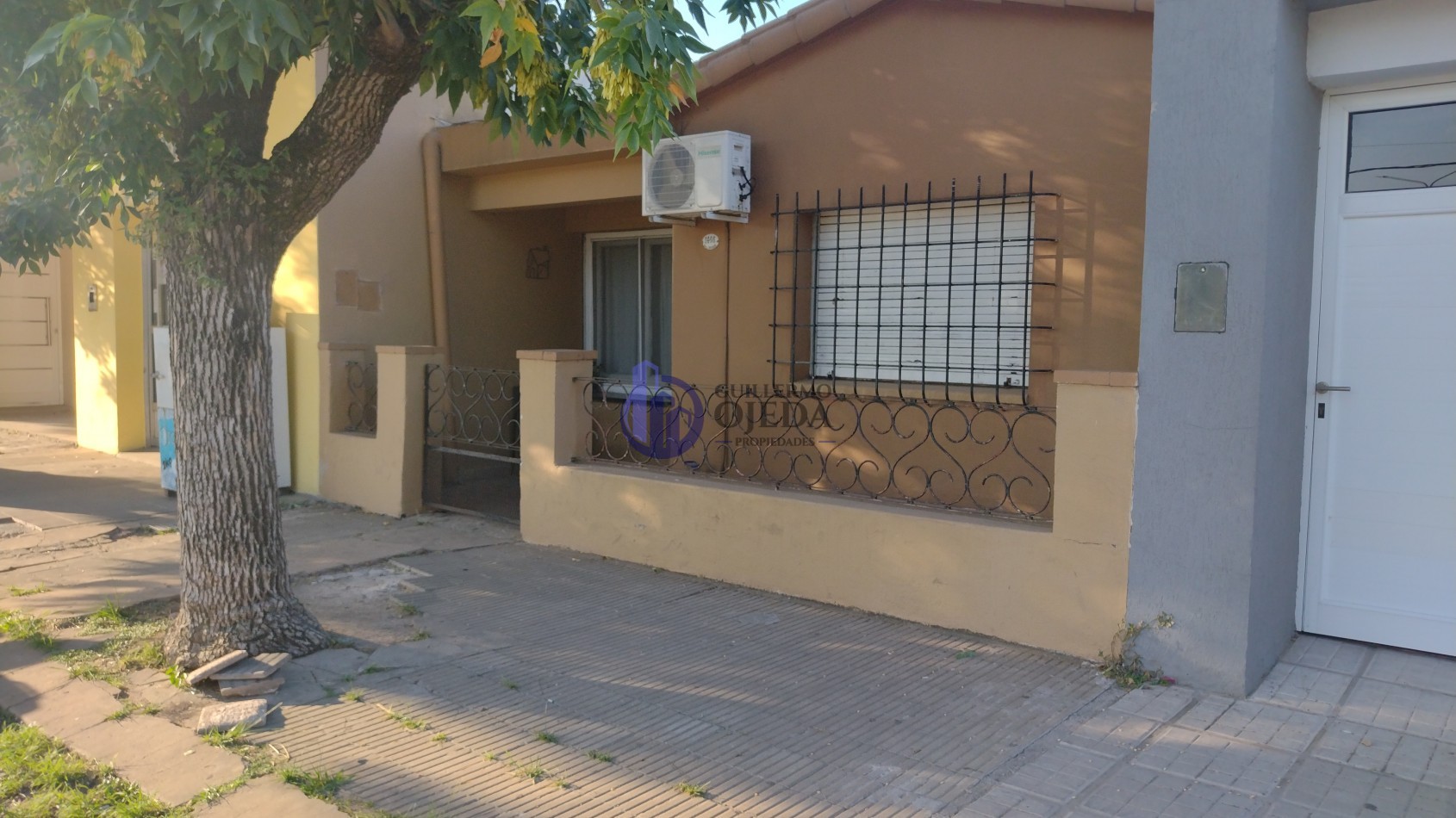 Casa en venta en zona centrica de la cuidad de san genaro (Zona Oeste)
