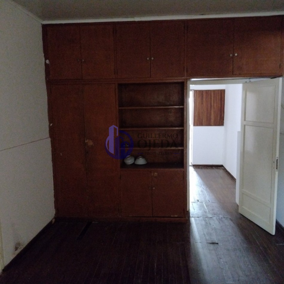 Casa de Tres Dormitorios Ubicacion Centrica 