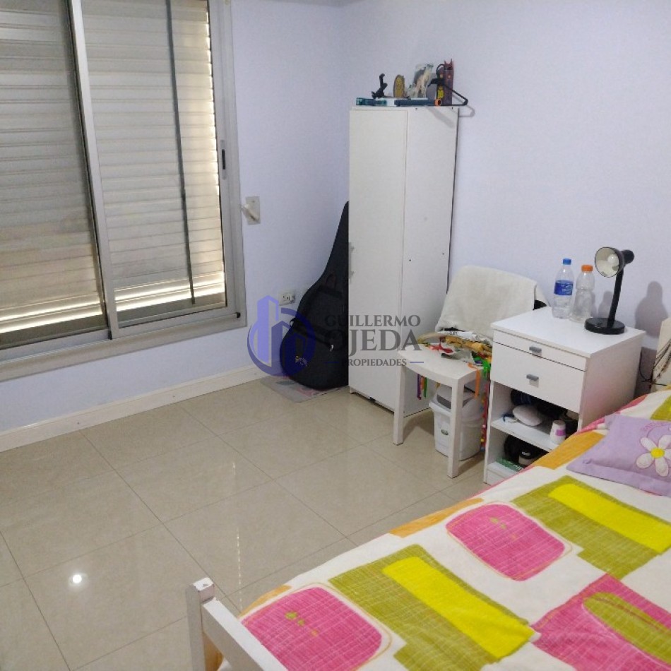 Casa en Venta de Cuatro Dormitorios
