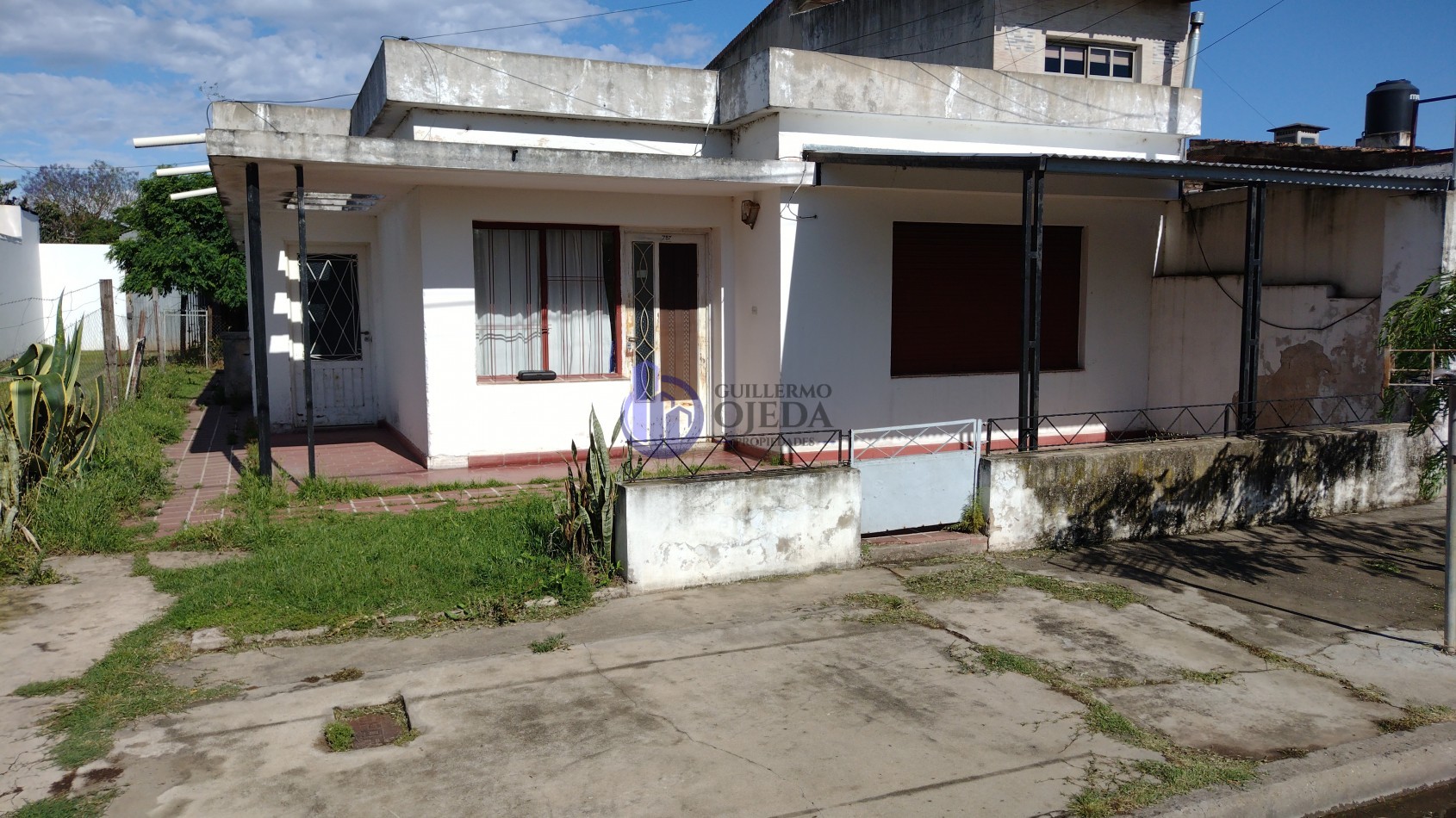 Casa En Venta Con Departamento