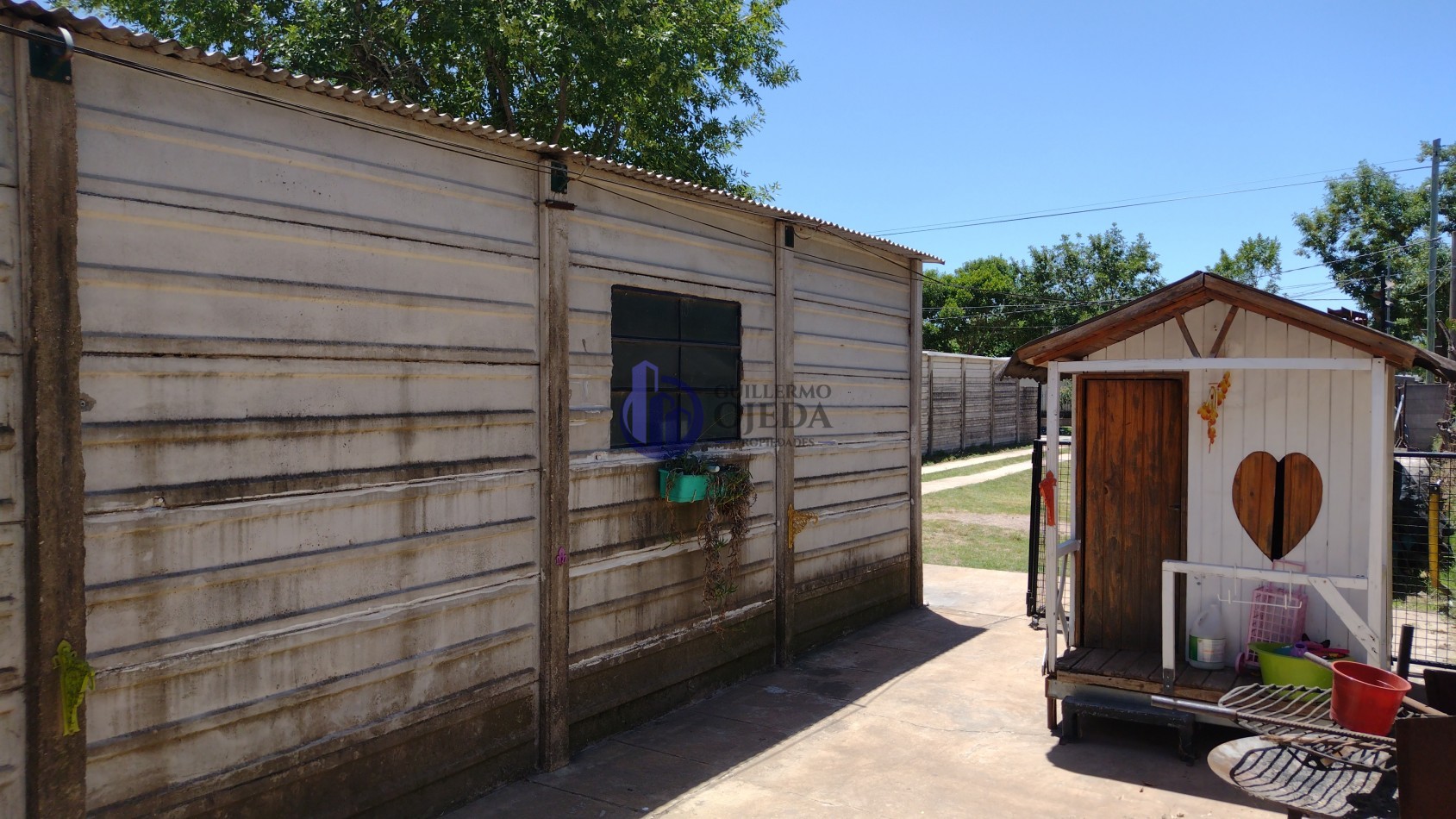 Casa en venta con Galpon Apto Para Taller 