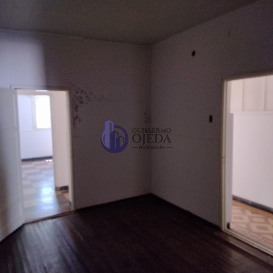 Casa de Tres Dormitorios Ubicacion Centrica 
