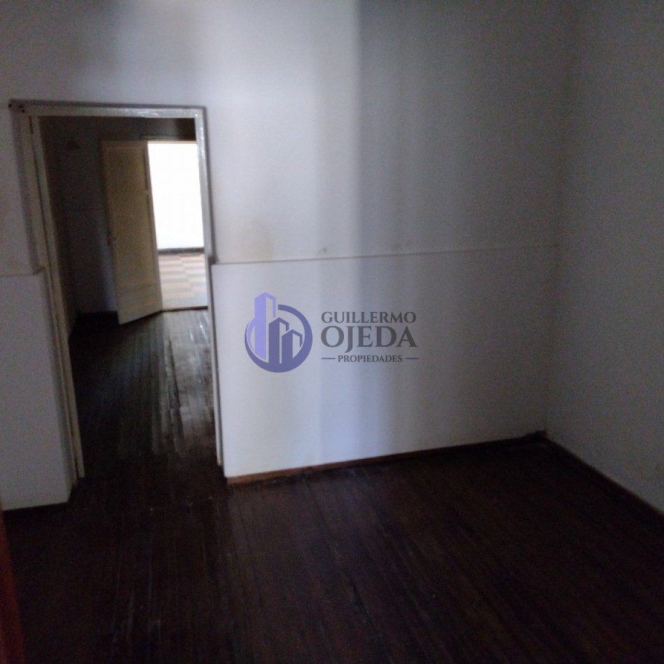 Casa de Tres Dormitorios Ubicacion Centrica 