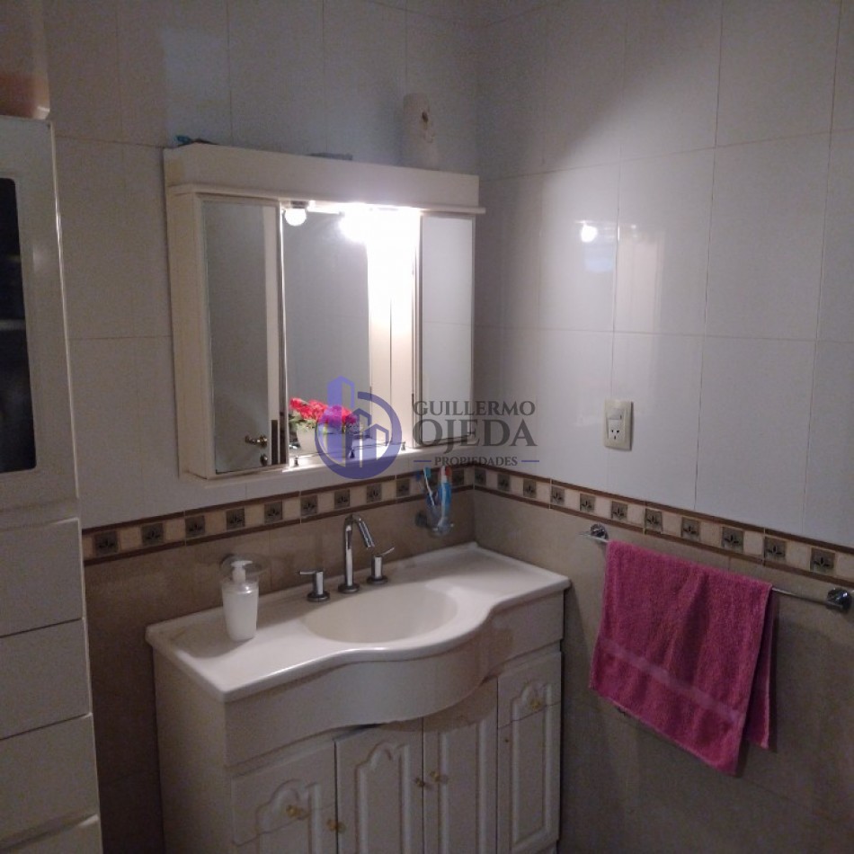 Casa en Venta de Cuatro Dormitorios